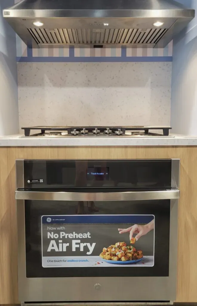 Air Fry Oven at an expo